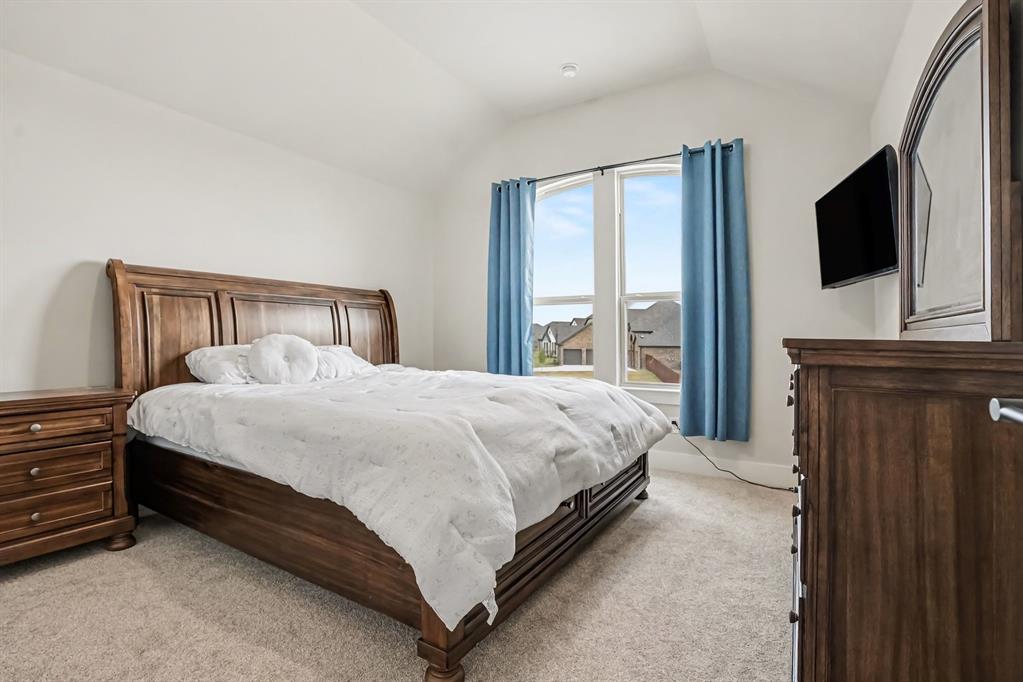 1806 Whisperwood Way Property Photo 29