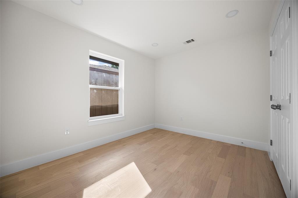 7247 La Sobrina Drive Property Photo 25