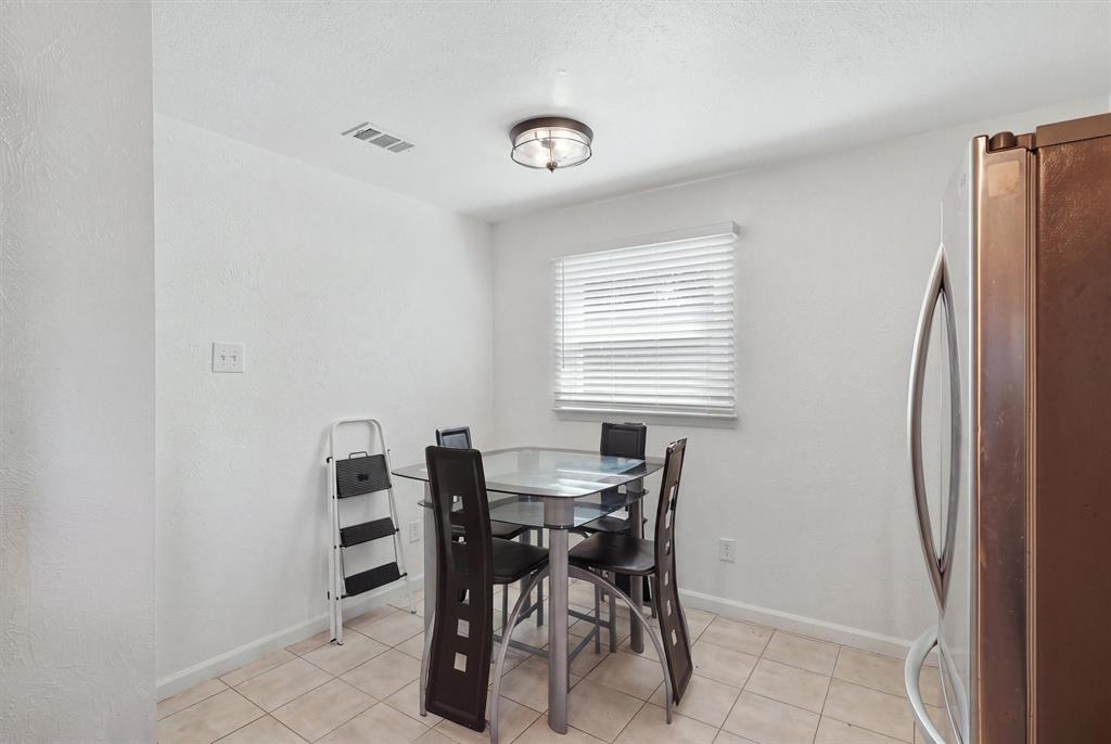 7208 Van Natta Lane Property Photo 7