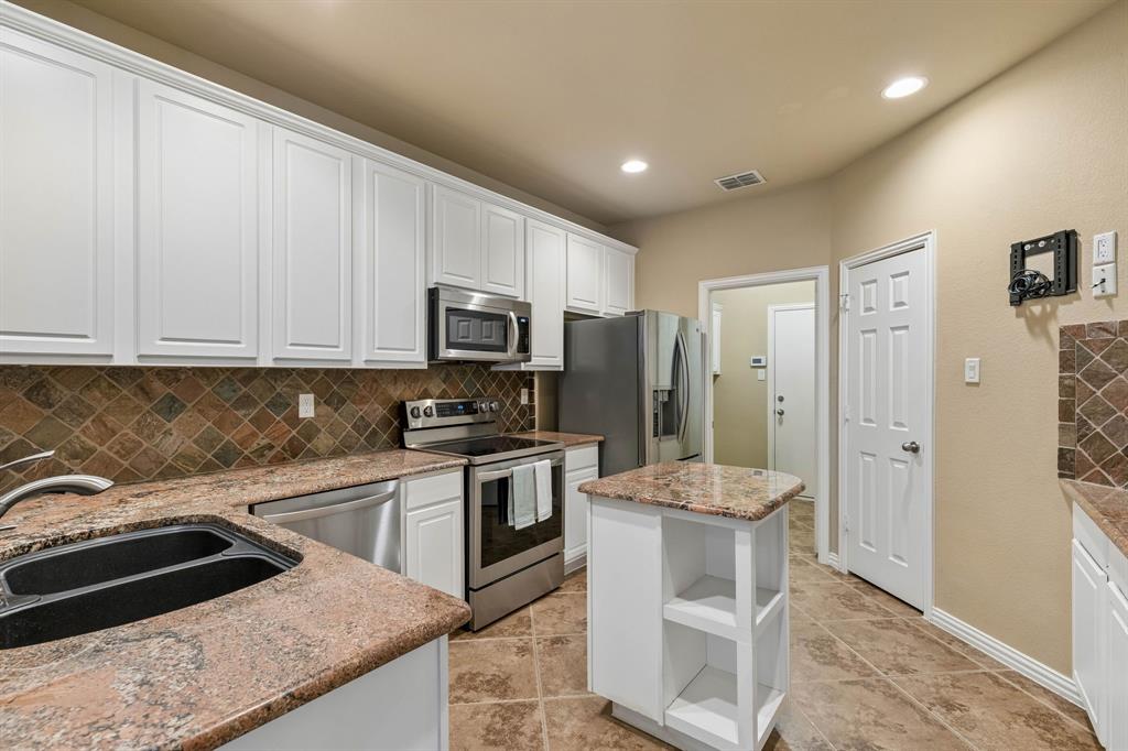 4145 Cobblestone Drive Property Photo 12