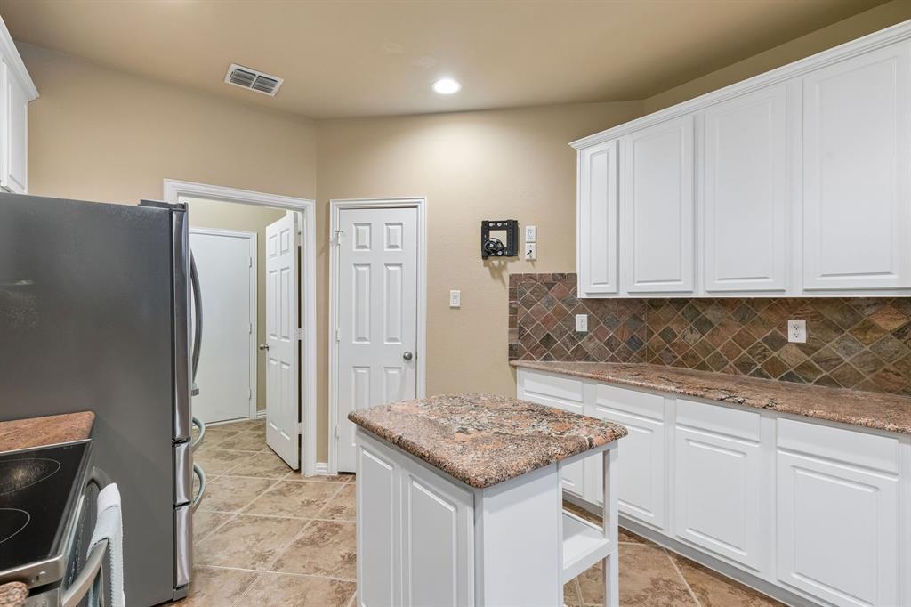 4145 Cobblestone Drive Property Photo 14