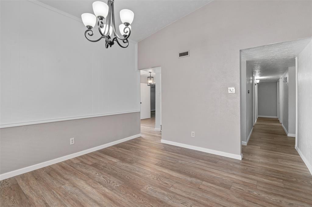 1418 Paris Drive Property Photo 8