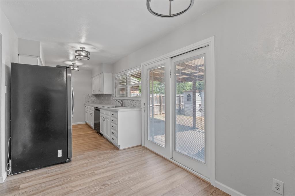1418 Paris Drive Property Photo 10
