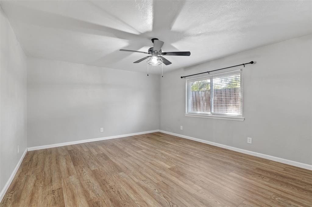 1418 Paris Drive Property Photo 20