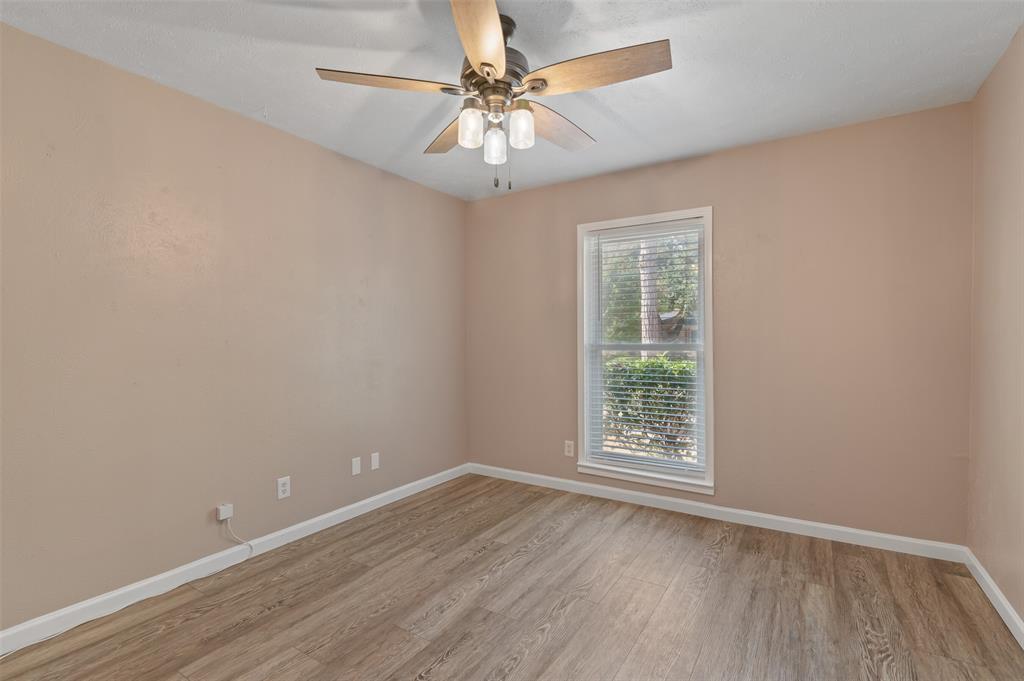 1418 Paris Drive Property Photo 25