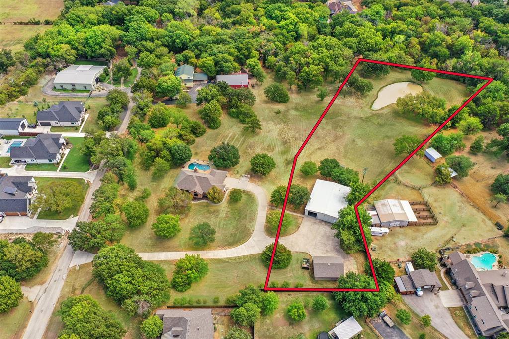 1570 Karen Drive Property Photo 3