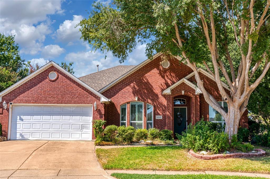5829 Echo Bluff Drive Property Photo 1