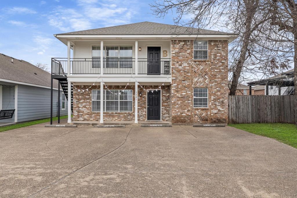 1301 Wood Avenue A & B Property Photo 1
