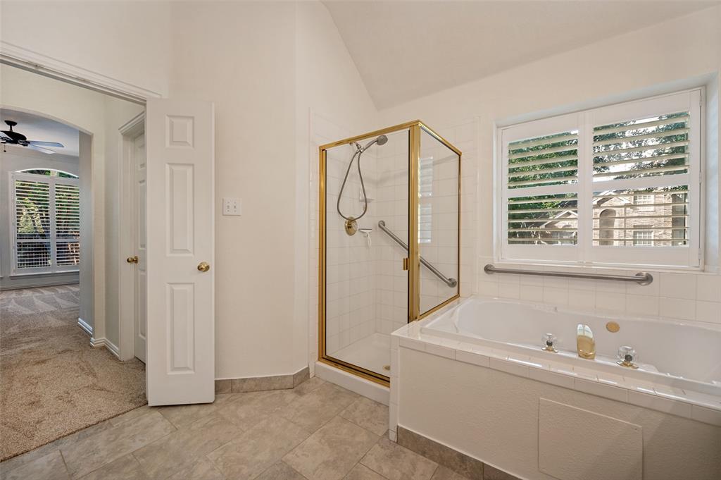 2512 Pheasant Run Drive Property Photo 16