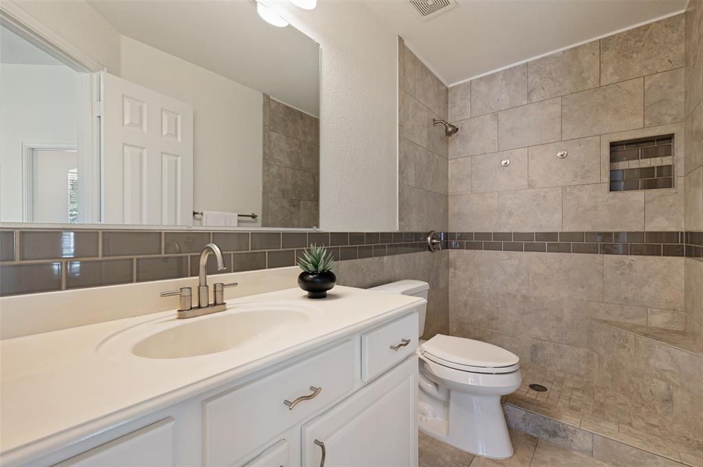 2512 Pheasant Run Drive Property Photo 20