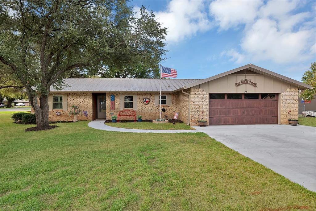 4101 Newport Bay Court Property Photo 1