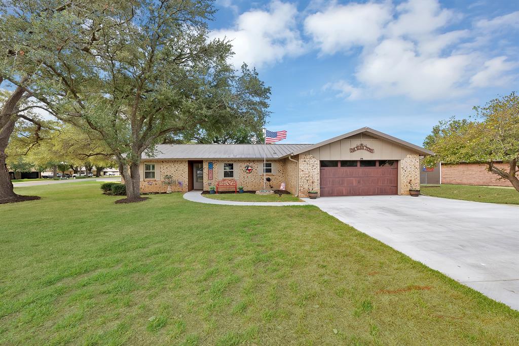 4101 Newport Bay Court Property Photo 2