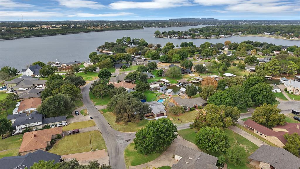 4101 Newport Bay Court Property Photo 3