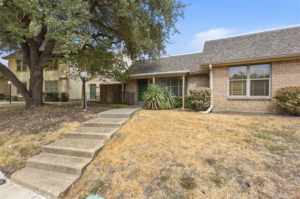 13915 Brookgreen Drive Property Photo 1