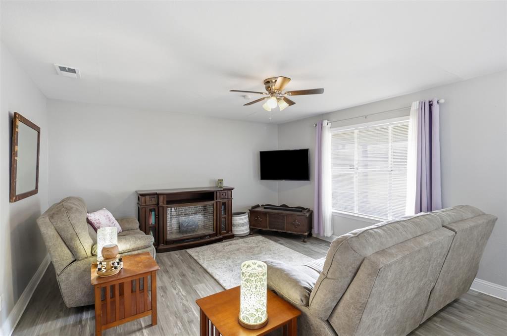 13915 Brookgreen Drive Property Photo 7