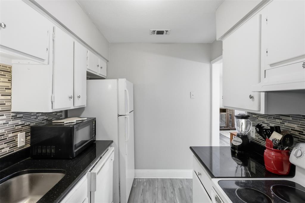 13915 Brookgreen Drive Property Photo 16