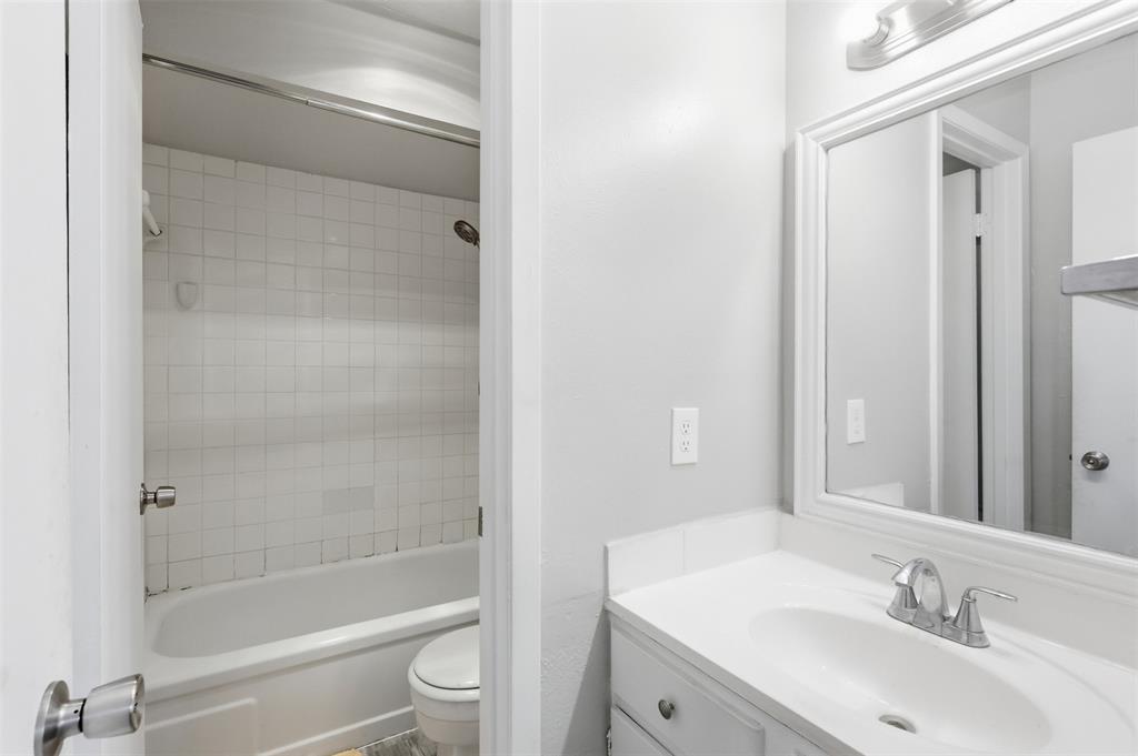 13915 Brookgreen Drive Property Photo 19
