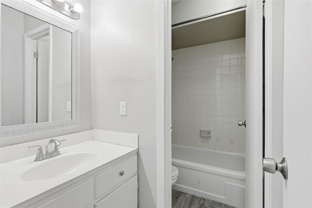 13915 Brookgreen Drive Property Photo 20