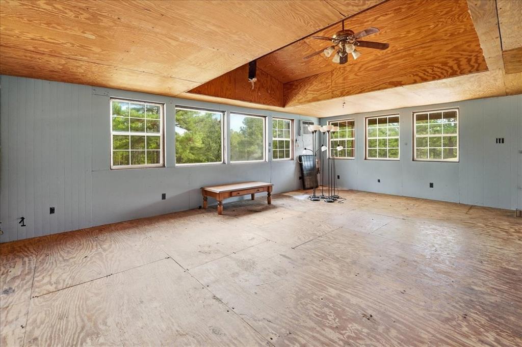 448 County Road 3955 Property Photo 32