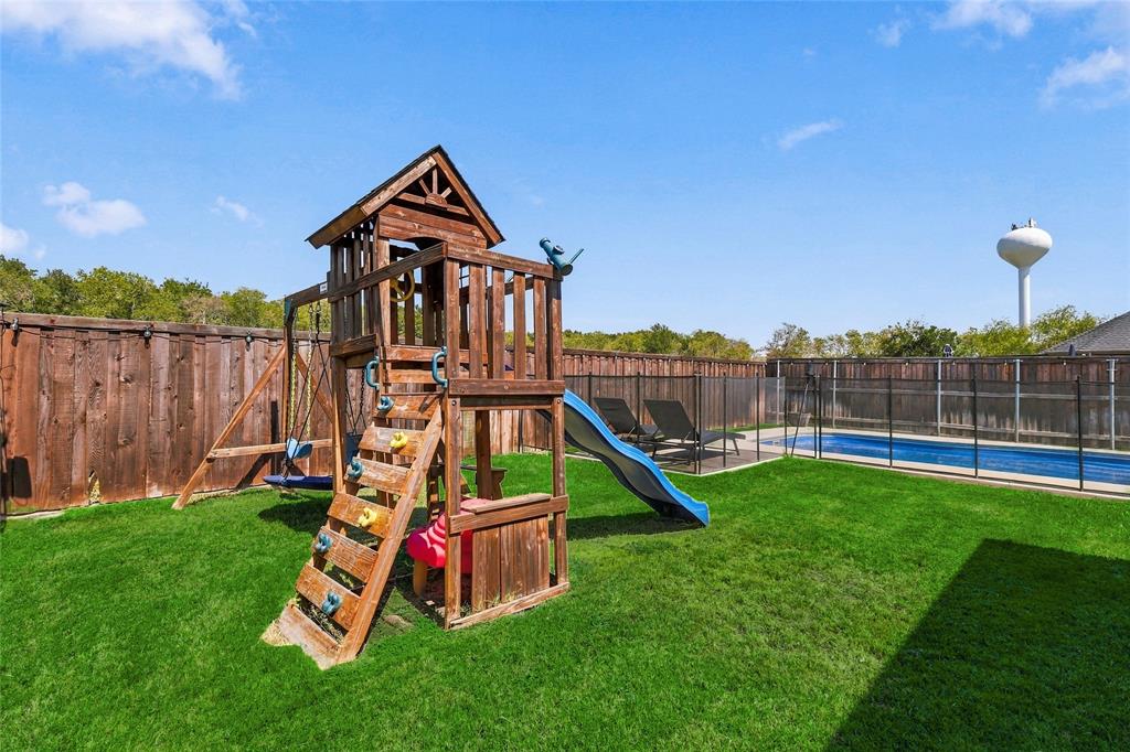 11305 Gibbons Creek Drive Property Photo 31