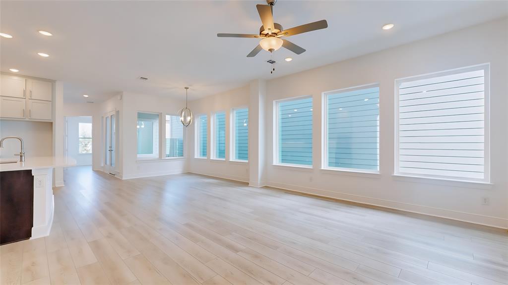 1618 Roundup Way Property Photo 7