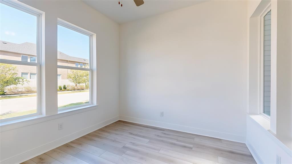 1618 Roundup Way Property Photo 13