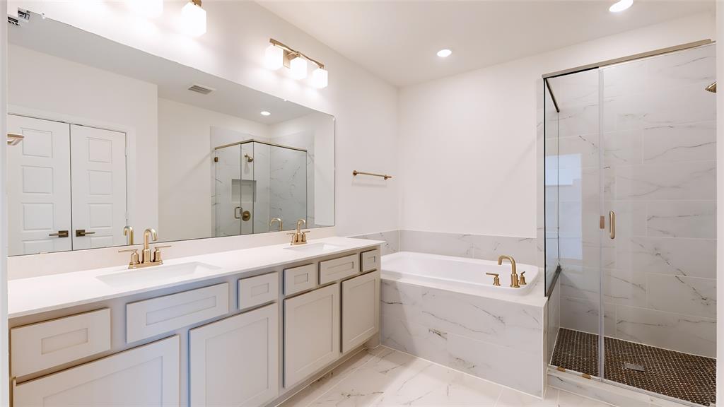 1618 Roundup Way Property Photo 19