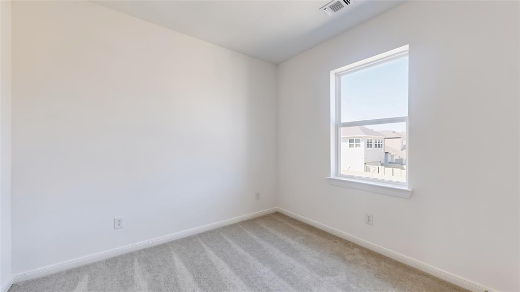 1618 Roundup Way Property Photo 24