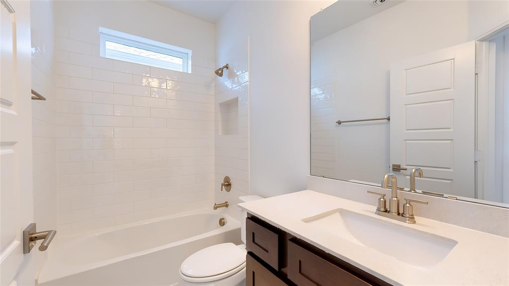 1618 Roundup Way Property Photo 27