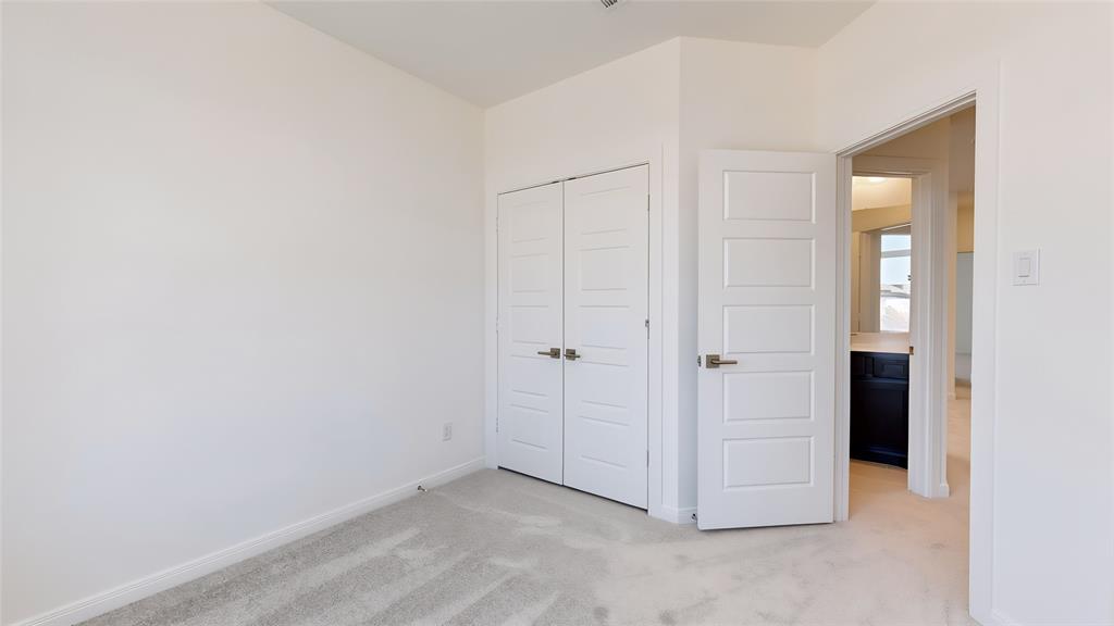1618 Roundup Way Property Photo 29