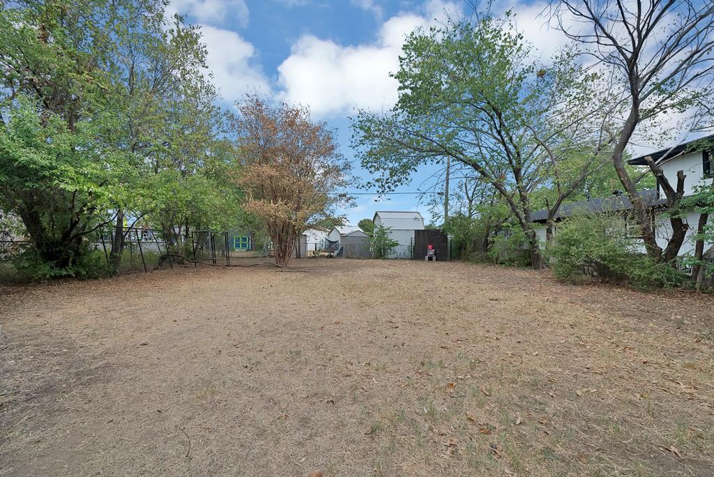 1104 Glenda Drive Property Photo 12