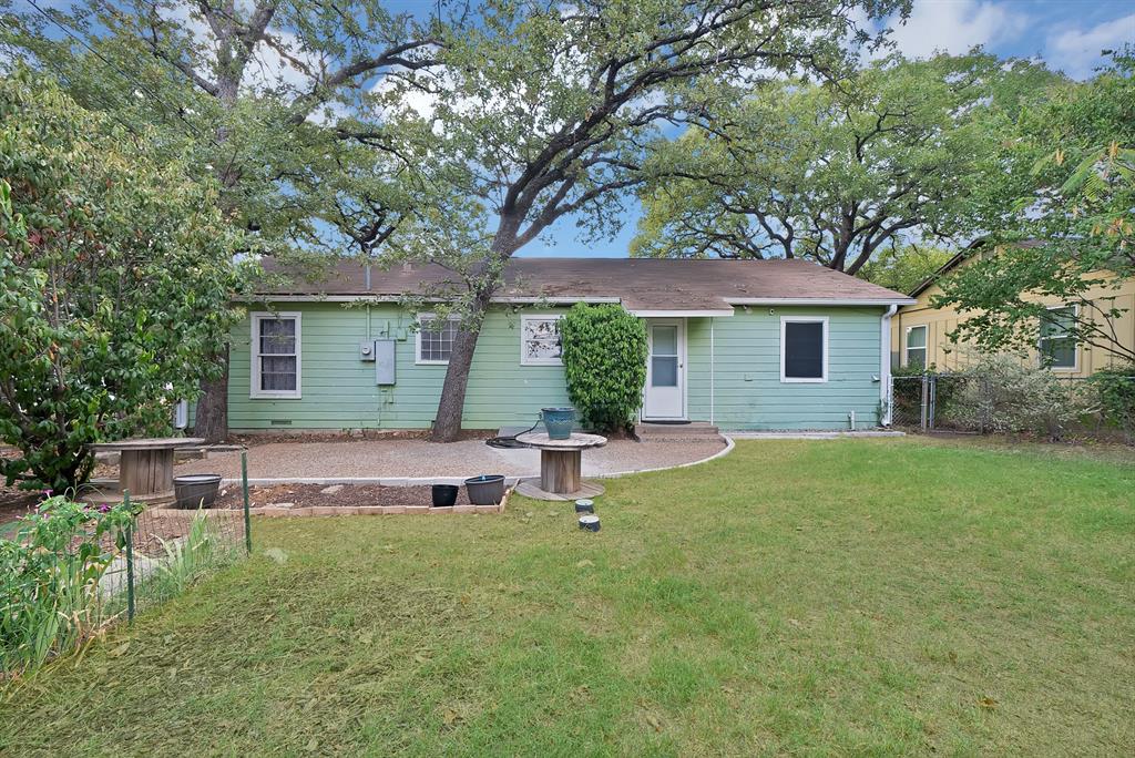 1104 Glenda Drive Property Photo 13
