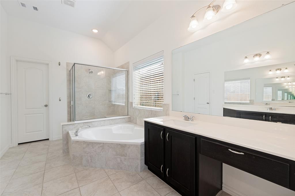 5613 Breezy Drive Property Photo 15