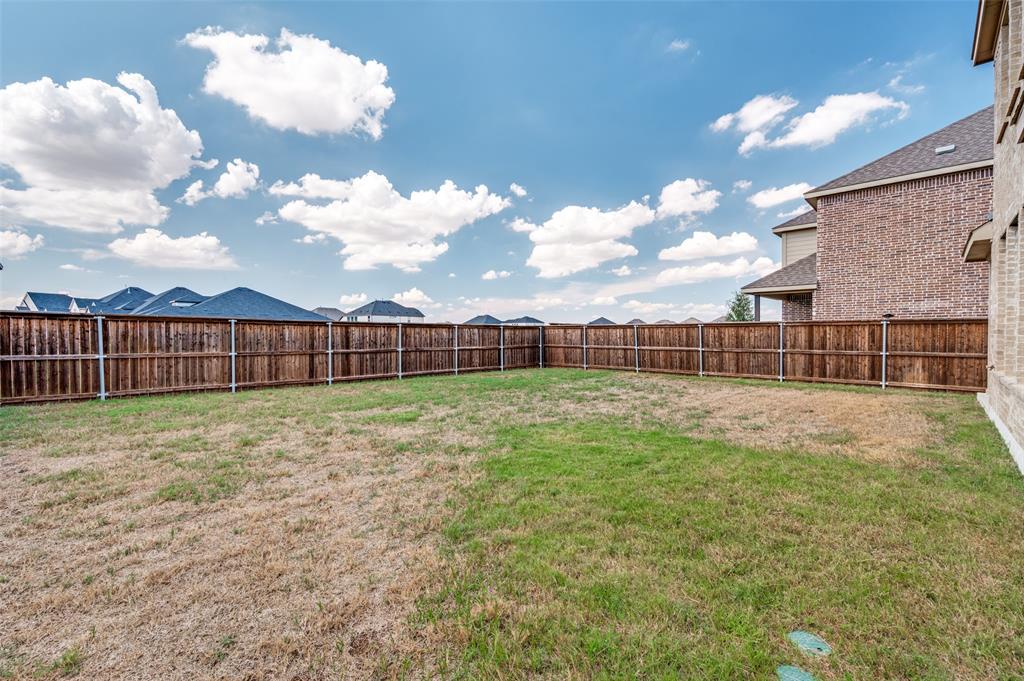 5613 Breezy Drive Property Photo 27