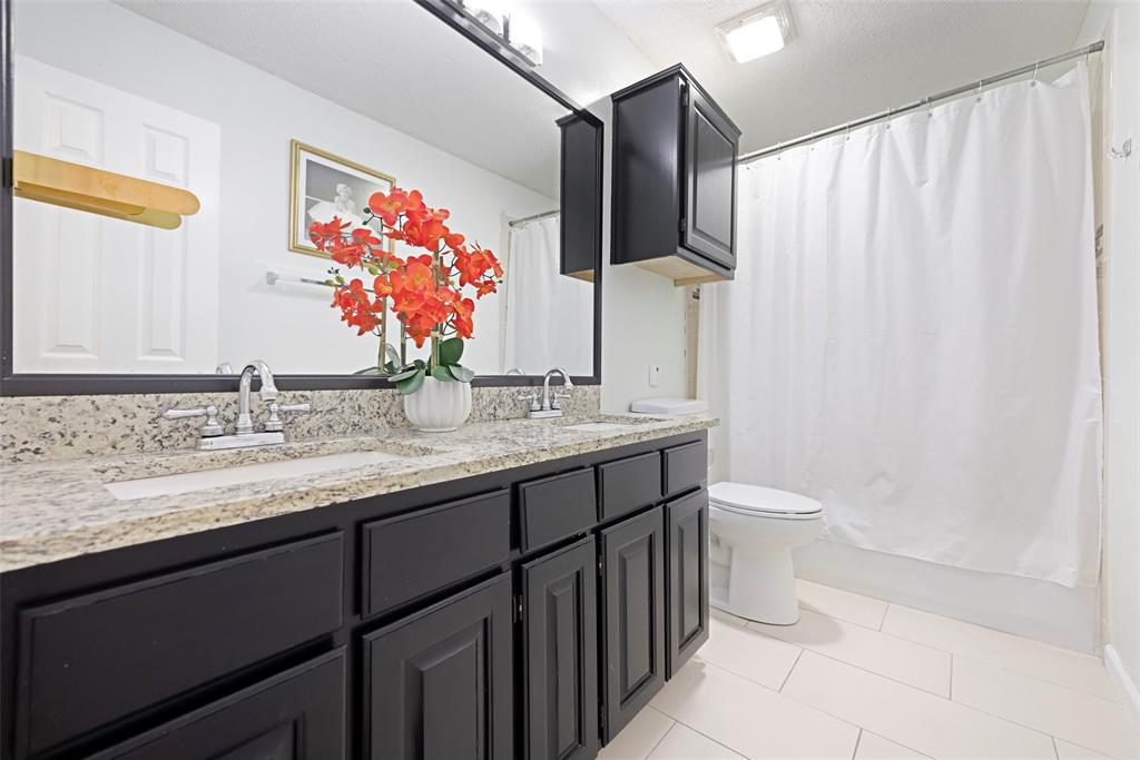2202 Ashwood Court Property Photo 21