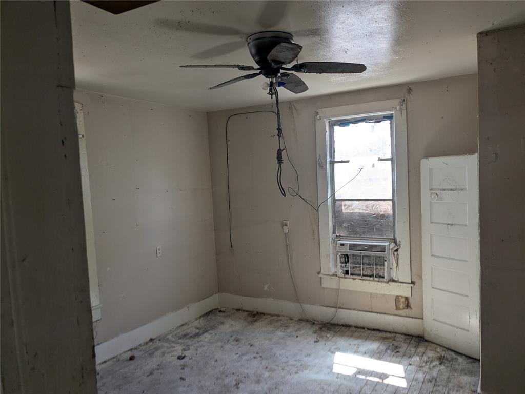 710 S 19th Street Property Photo 8