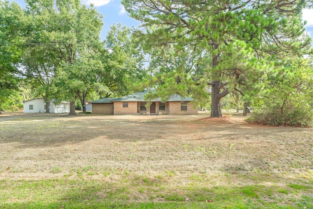10861 County Road 2326 Property Photo 1