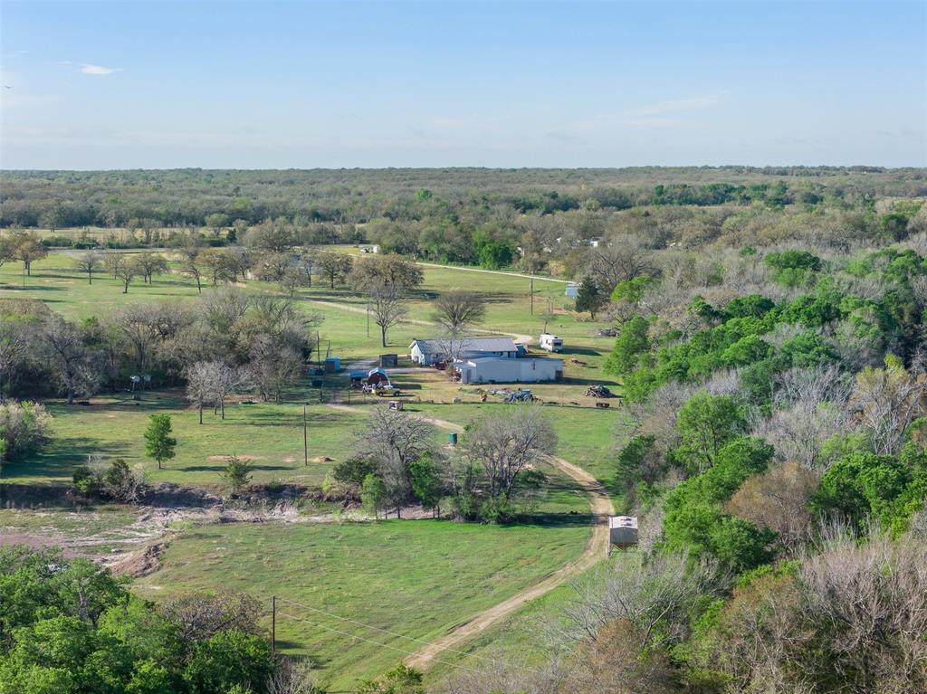 2313 E Us Highway 79 Property Photo 1