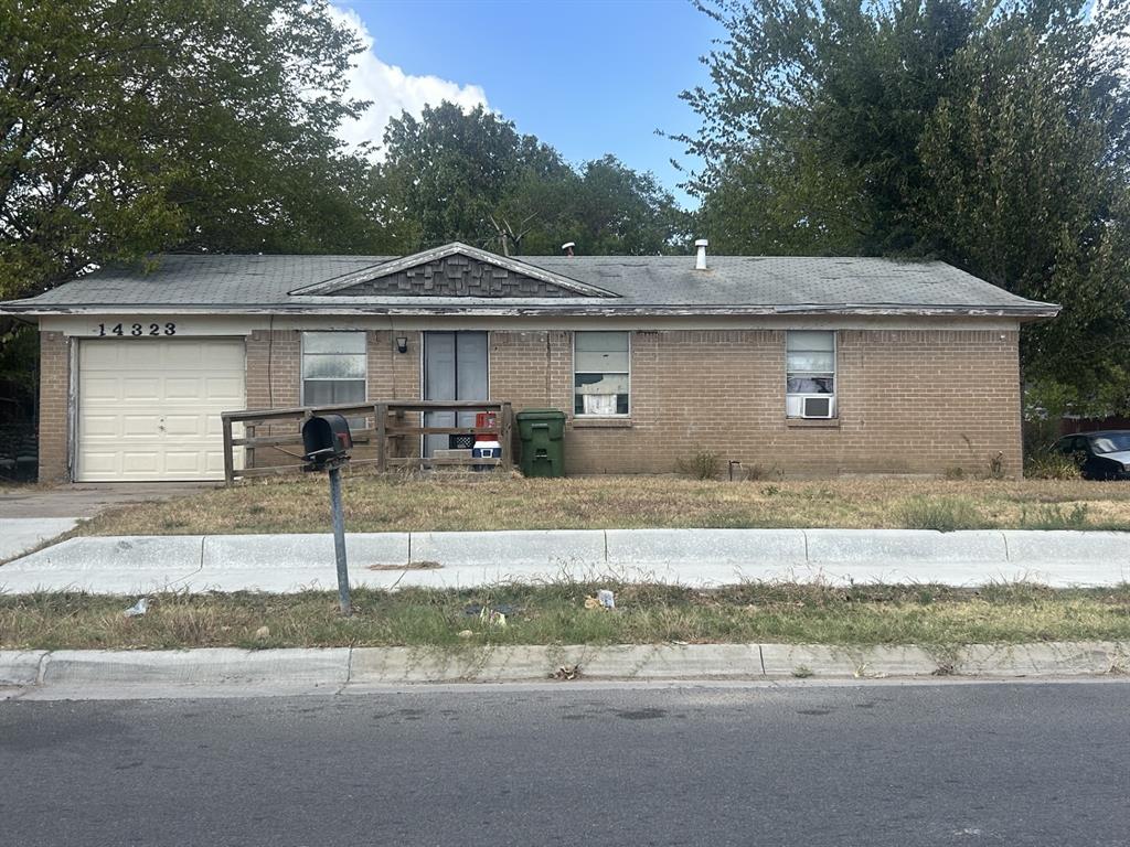 14323 Horseshoe Trail Property Photo 1