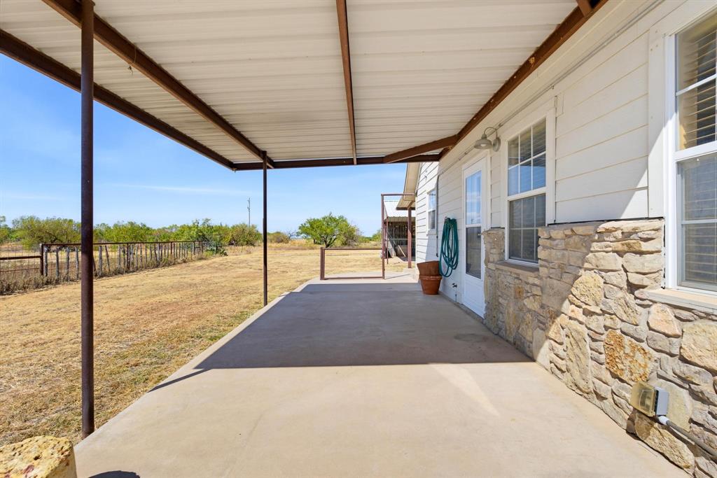 1818 S County Road 215 Property Photo 9