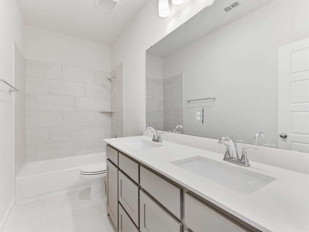 2303 Butler Avenue Property Photo 34