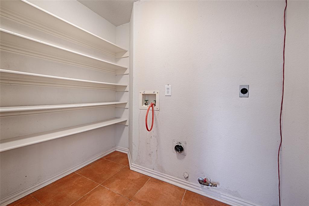 2325 Havard Oak Drive Property Photo 14