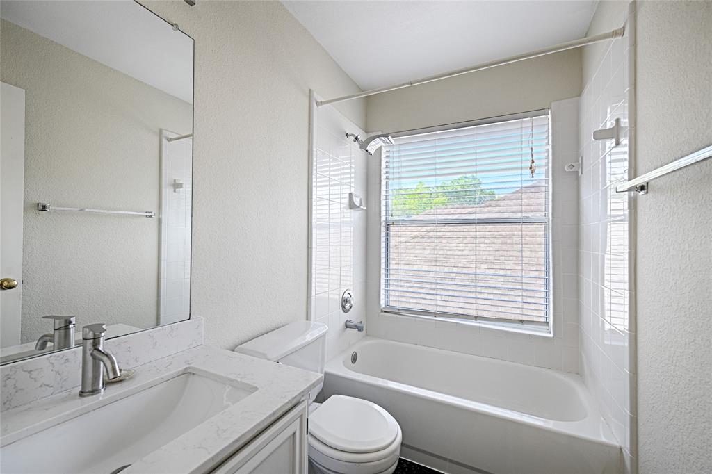 2325 Havard Oak Drive Property Photo 32