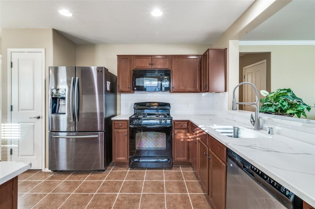 1216 Troon Drive Property Photo 8