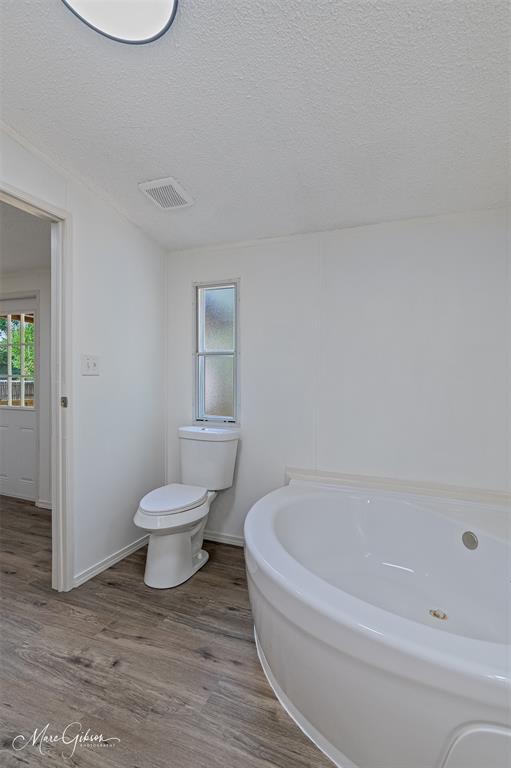 5569 Crystal Drive Property Photo 18