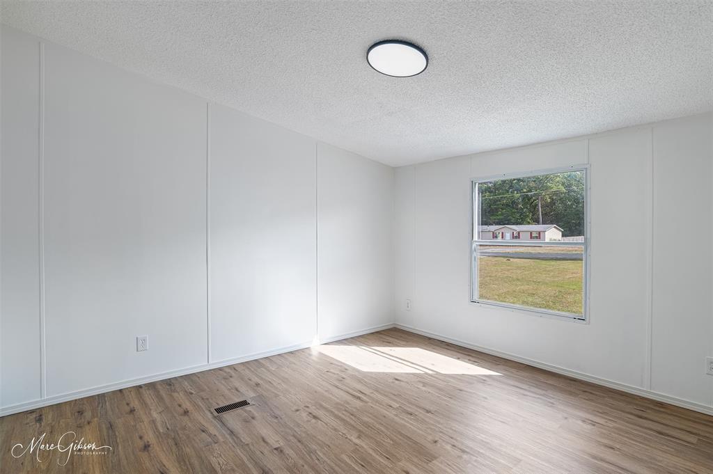 5569 Crystal Drive Property Photo 22