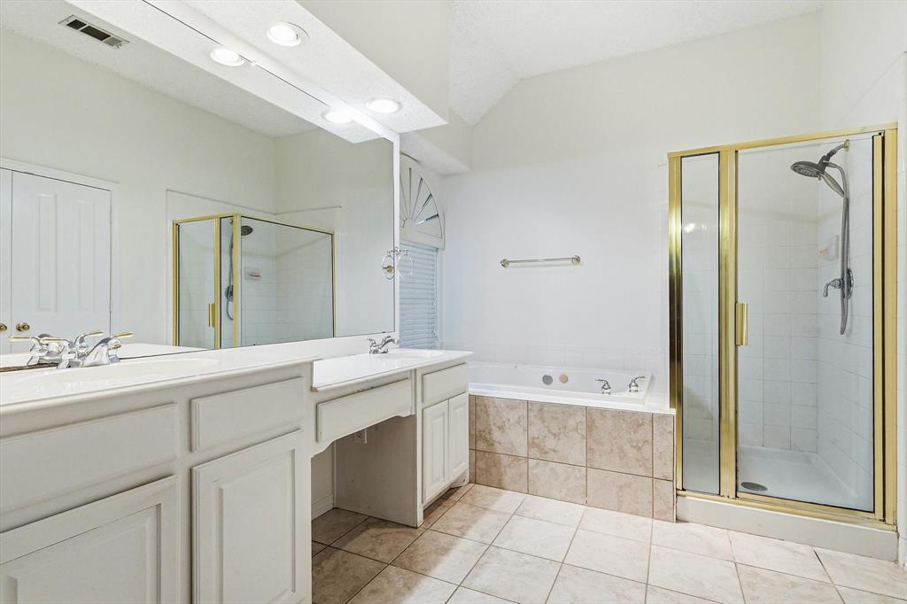 2900 Woodhaven Drive Property Photo 16