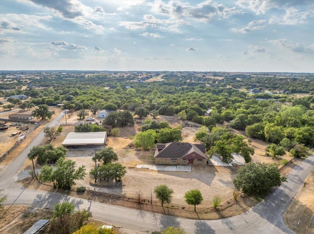 3601 Oak Circle Property Photo 1