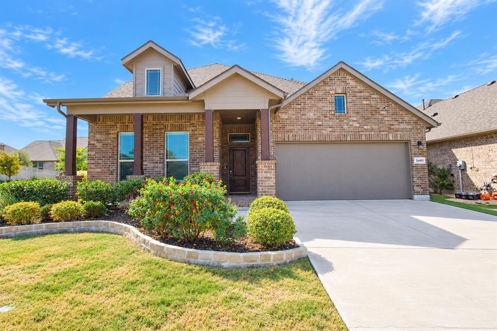 2401 Mockingbird Court Property Photo 1
