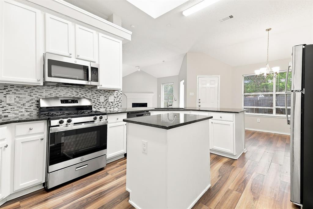 1901 Clifton Drive Property Photo 12